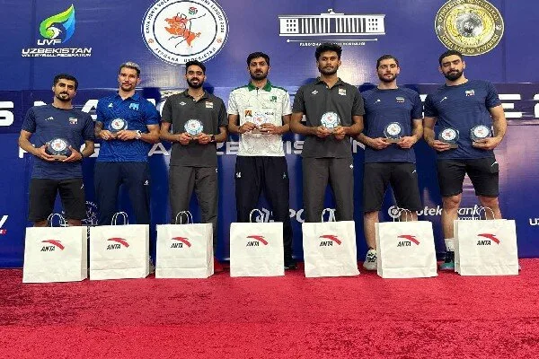 حاجیپور ارزشمندترین بازیکن لیگ ملتهای آسیای مرکزی شد حاجیپور ارزشمندترین بازیکن لیگ ملتهای آسیای مرکزی شد