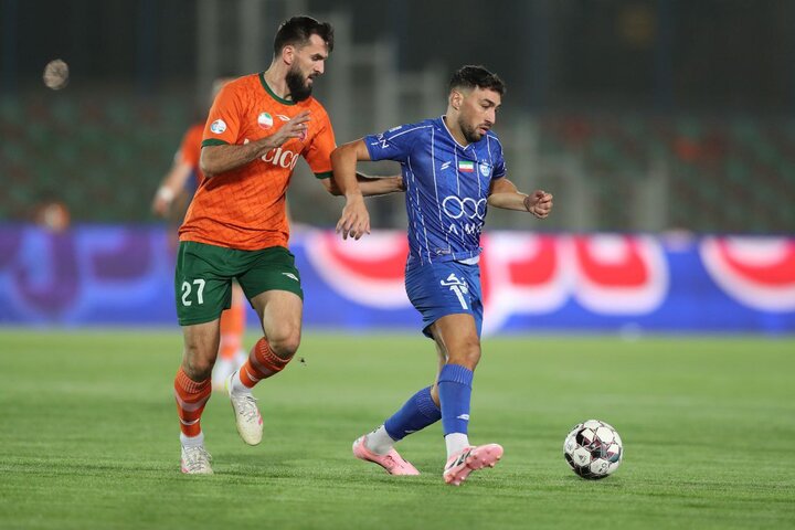 مس - استقلال؛ حمله به صدر بدون ساپینتو/ روز سخت تراکتور در مرداب انزلی