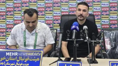 هواداران ستون اصلی تیم صنعت نفت آبادان هستند