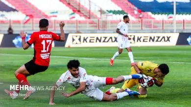لیگ برتر فوتبال - تراکتور و پرسپولیس